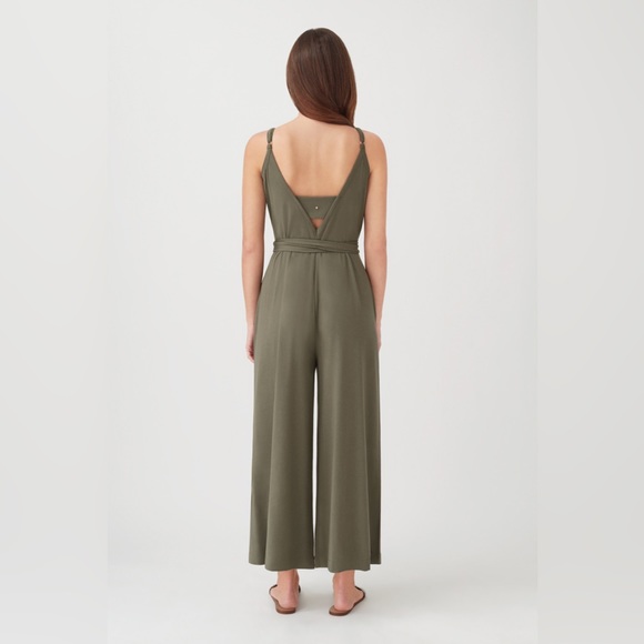 Cuyana Olive Green V-back Jumpsuit. Women's Size Small. - Picture 2 of 5